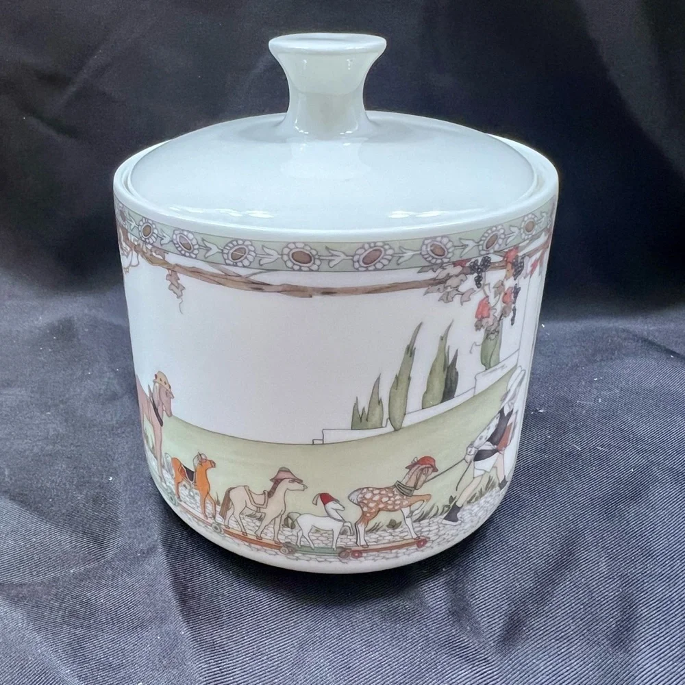 1987 Minton England Royal Doulton - Golden Days - Lidded Sugar Bowl Jar Vintage‎